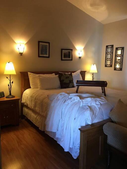 Oceanfront Allyn Apartment Экстерьер фото